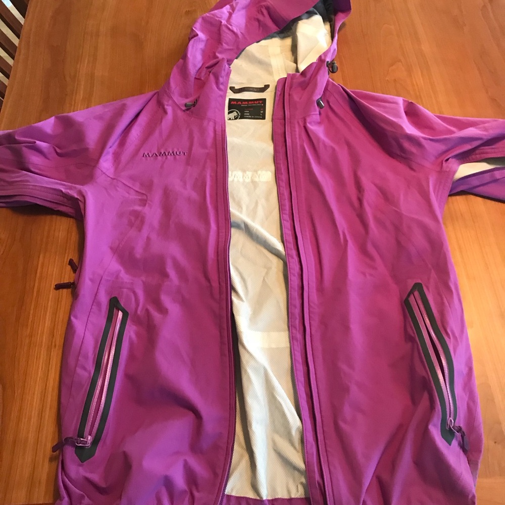 Mamut Raincoat